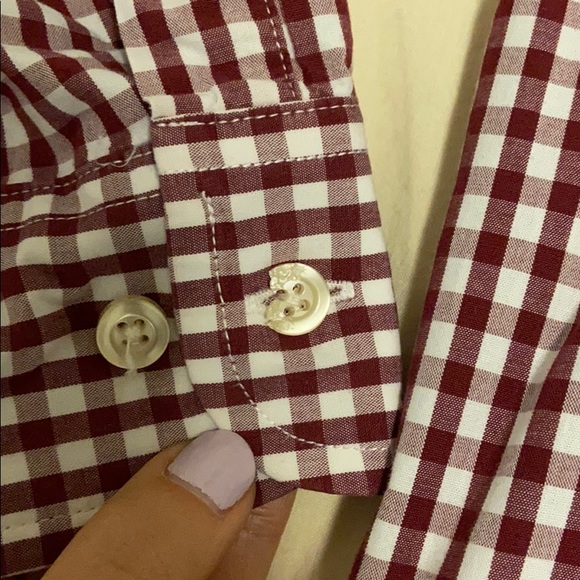 Tommy Hilfiger. Maroon/red and white dress shirt - Picture 2 of 4